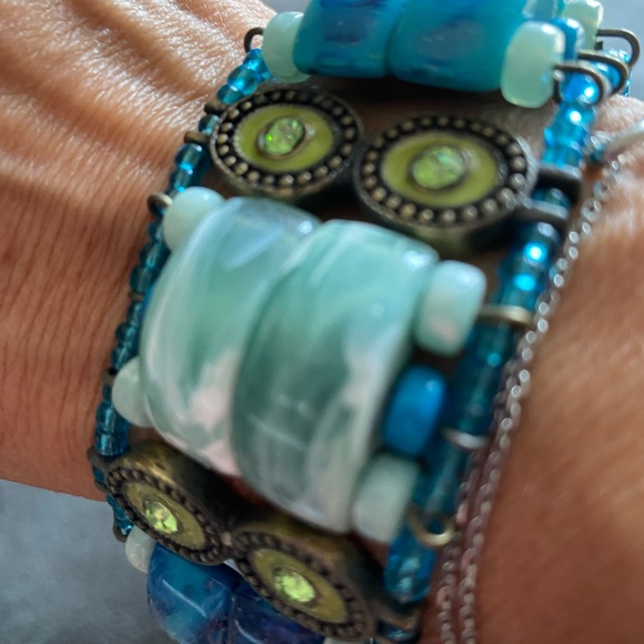 Turquoise bracelet - Picture 1 of 3